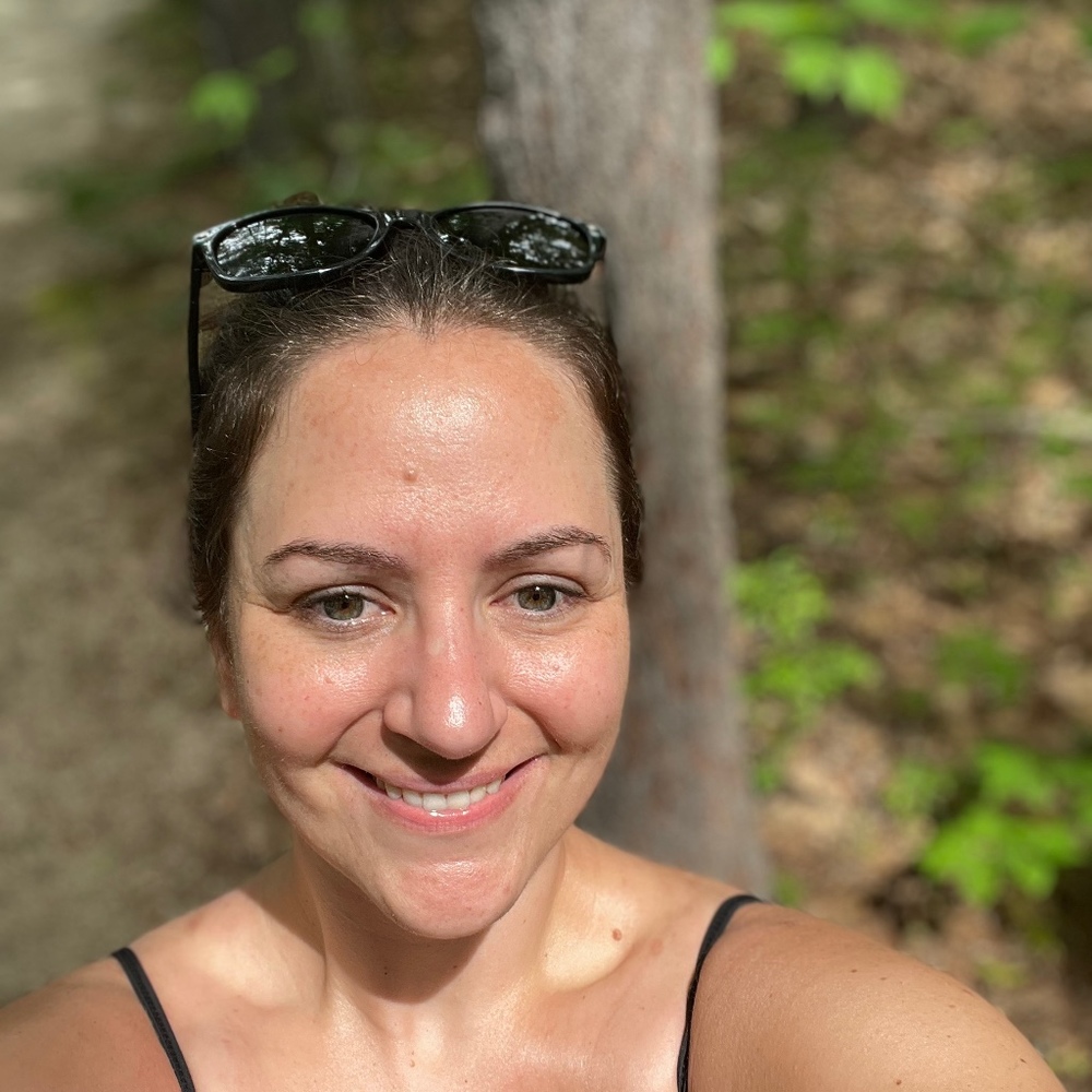 Meet your Posher, Aliza